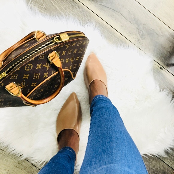 Shoes - Tan Leather Mules